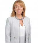 Плотникова Юлия Кимовна Главный врач ГБУЗ «Иркутский областной центр по профилактике и борьбе со СПИД и инфекционными заболеваниями»